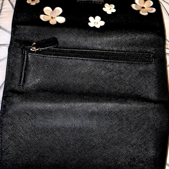 Women’s STELLA & MAX wallet brand new - Picture 3 of 5